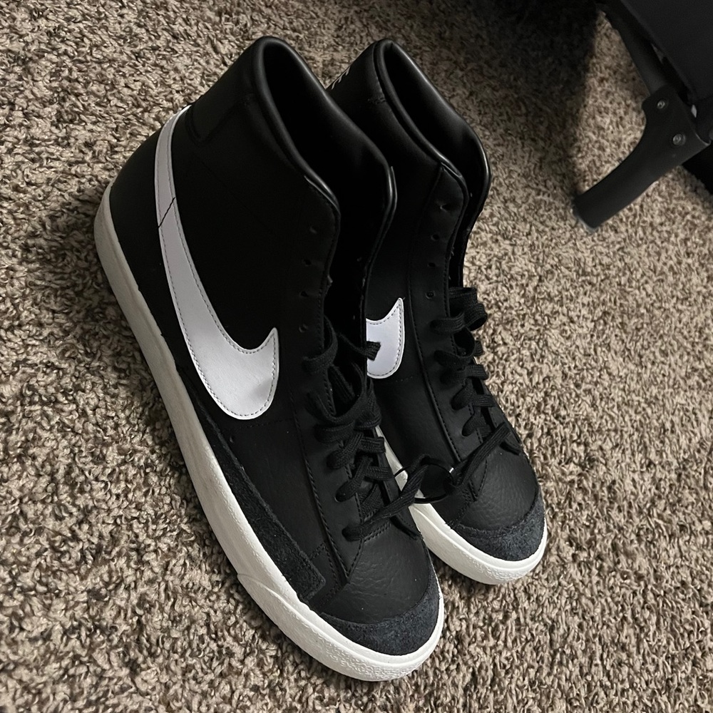 Men Nike Blazer shoes